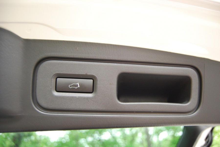  Mazda CX-9 Grand Touring 2008 года  (фото 19 из 50)